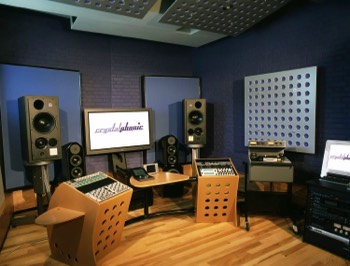 Crystalphonic mastering room